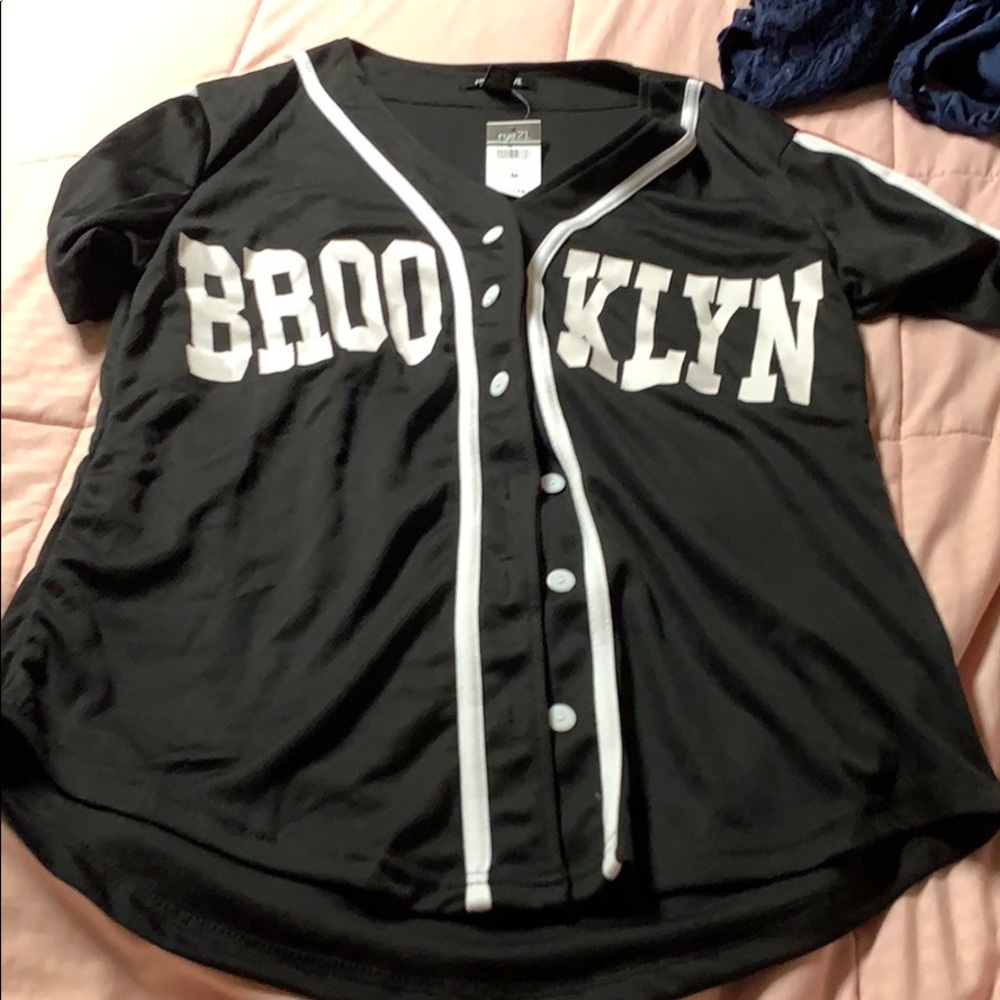 Baseball looking button up